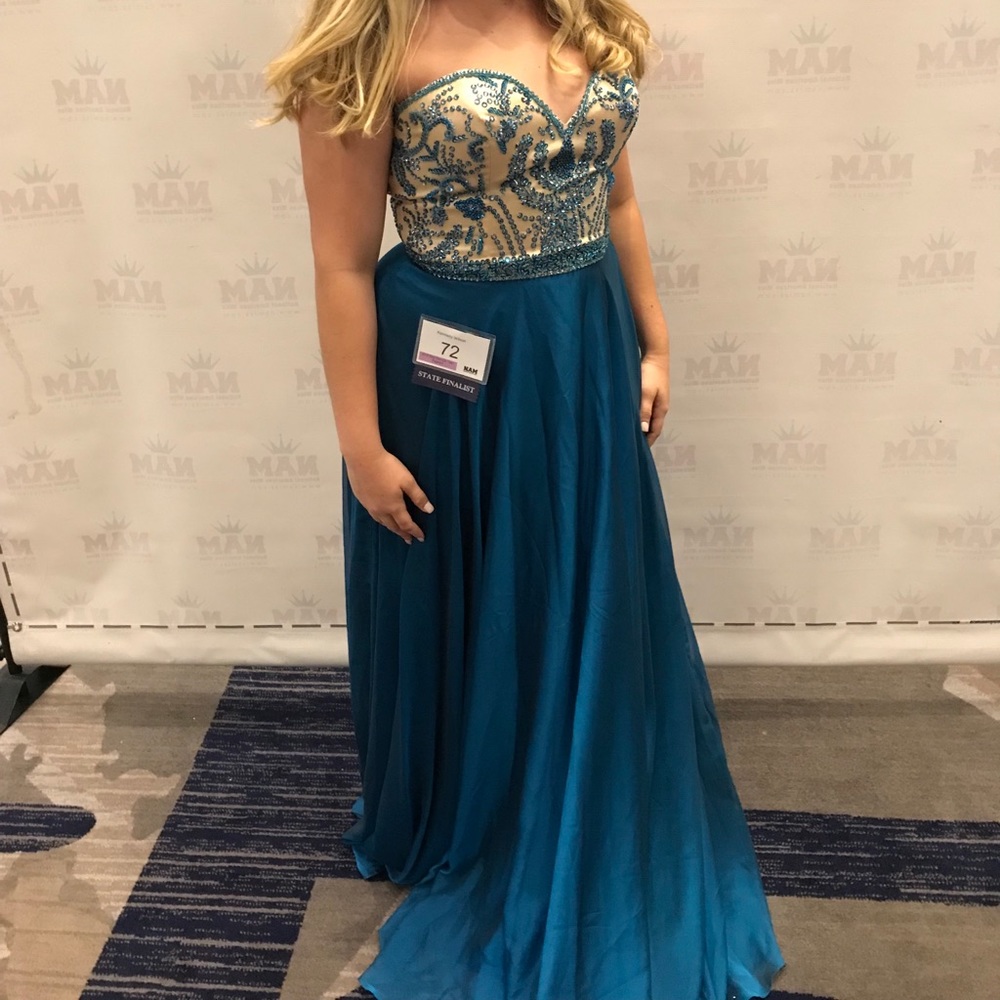 Sherri Hill Prom/Pageant dress✨